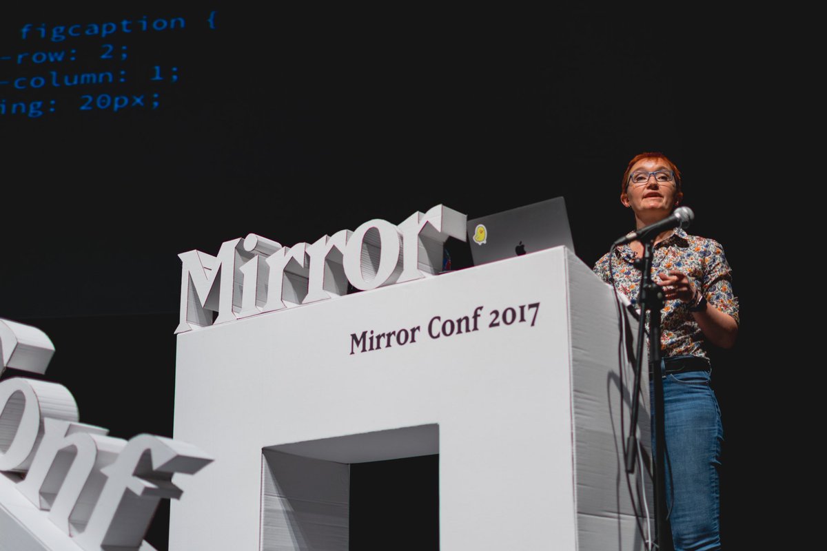 MirrorConf's tweet image. .@rachelandrew follows with a master class on CSS grids! #mirrorconf