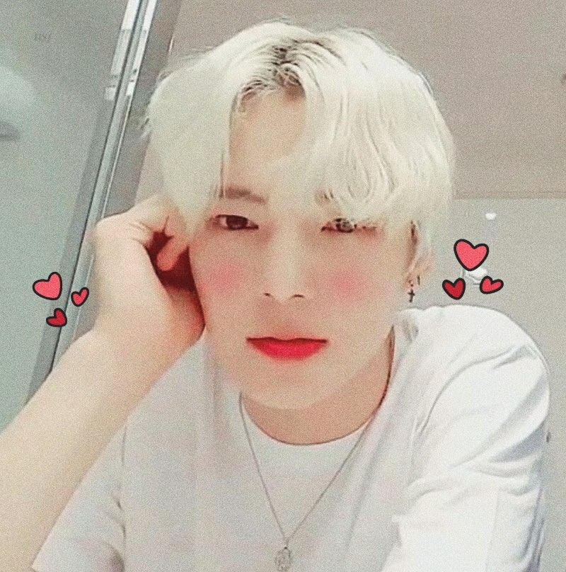 mintaehoseok's tweet image. ♡ all that you are is all that i&apos;ll ever need ♡
#monbebeselcaday