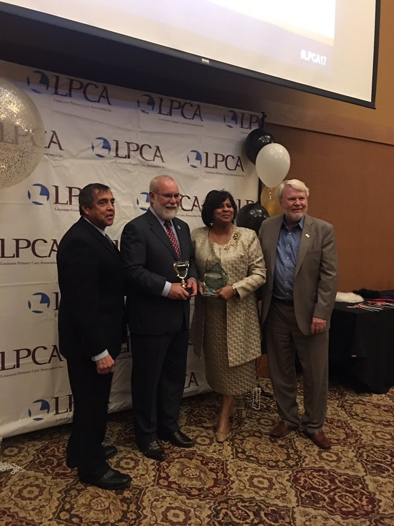 HCAdvocacy's tweet photo. @LPCA1's Advocate and legislator of the year with Dr. Gary Wiltz and @danhawkinsjr. -#valueCHCs #LPCA17 https://t.co/2GuFF80WsE