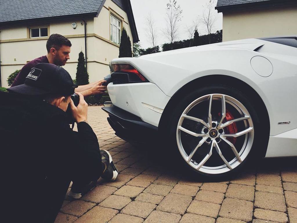 GS_Gijs's tweet photo. Behind the scenes with @smartpolishpro and the Huracan Spyder.
_
#smartpolishpro #zeroh2o #lamborghini #huracan #sโฆ https://t.co/62tW7kNw1g https://t.co/TSxgWP4qiz