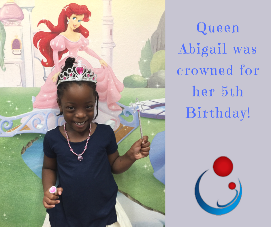 GoodPediatrics's tweet photo. Celebrating milestones with patients makes every day special! We're so grateful for little smiles! #HealthyIsGOOD #SarasotaPeds https://t.co/YTn6vHQ9bH