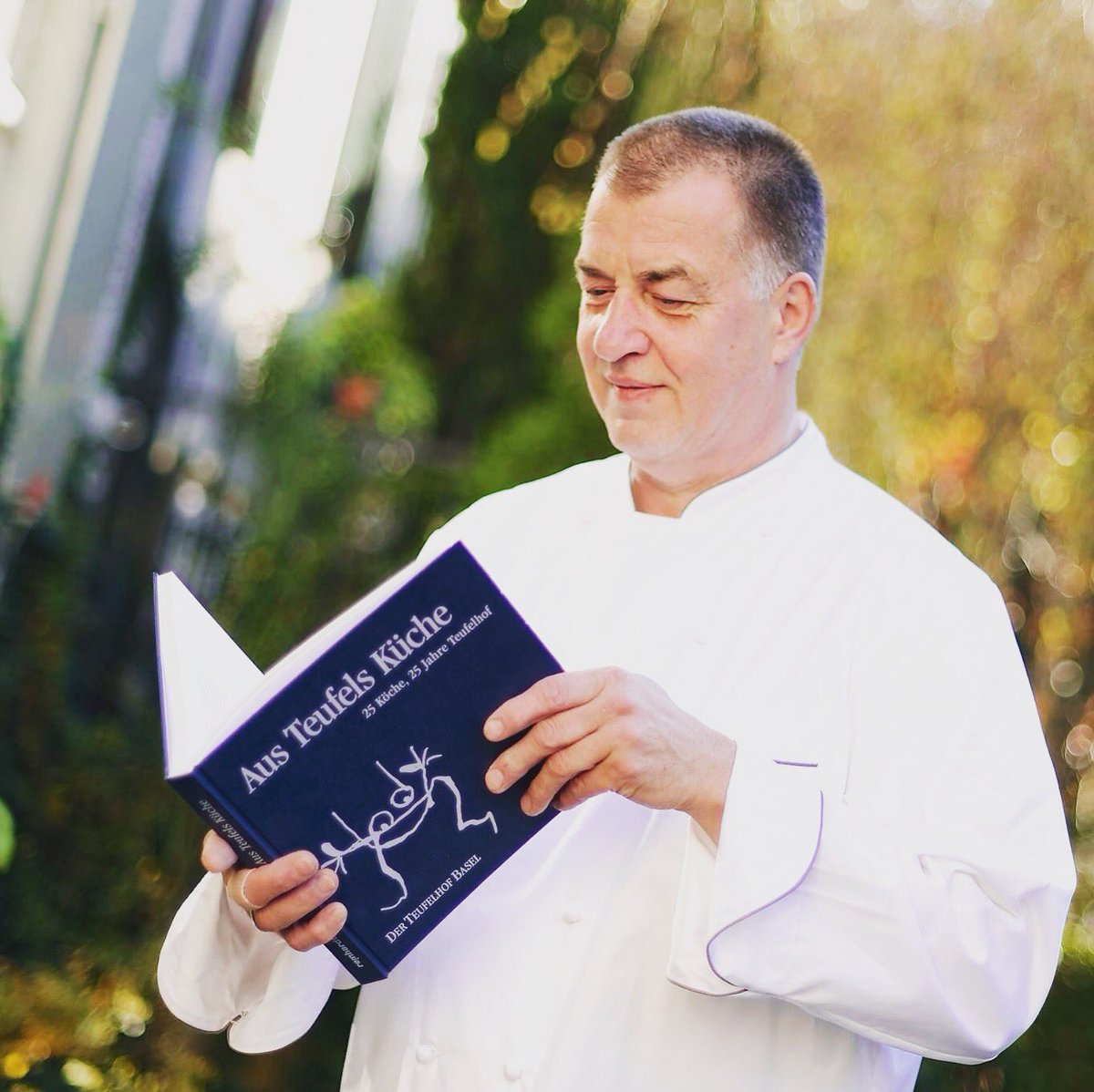 Das Teufelhof Team freut sich für Michael Baader und den Stern im Guide Michelin. #gourmet #GourmetAwards #guidemichelin #teufelhof #basel