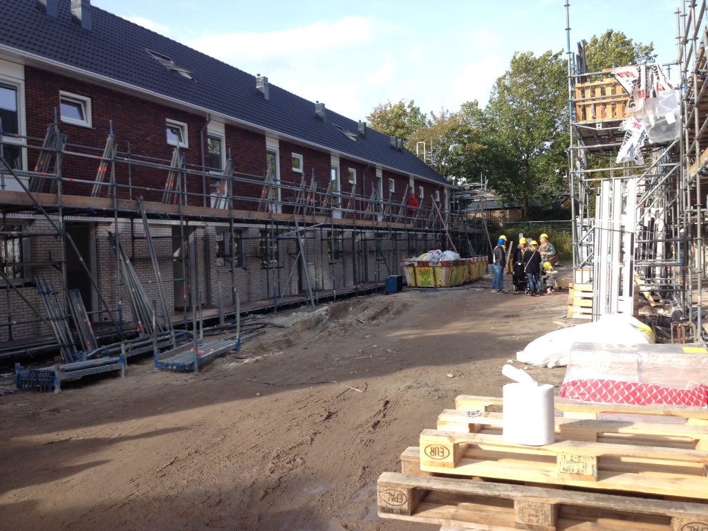 Zeer geslaagde kijkdag door <a href="/VilksL/">Lynne VW</a> &amp; <a href="/dzwiggelaar1/">Daniëlle Zwiggelaar</a> voor de toekomstige bewoners van de 3e fase #waterwijzer