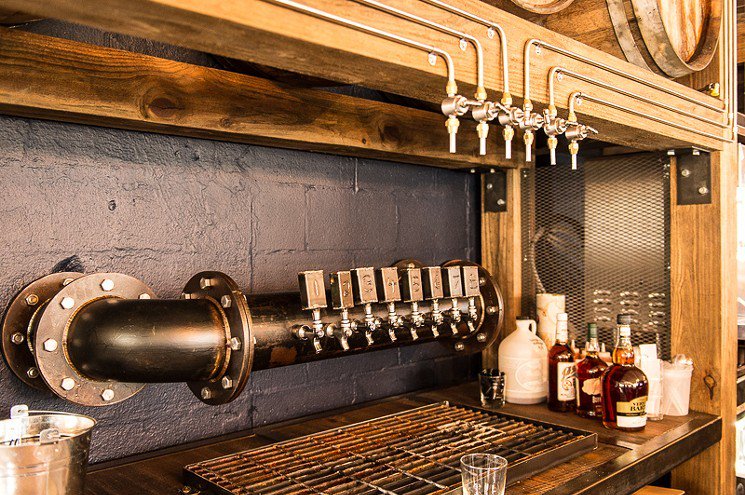 Heights restaurants hope to shed dry zone status on Election Day,  November 7. houstonpress.com/restaurants/ho…