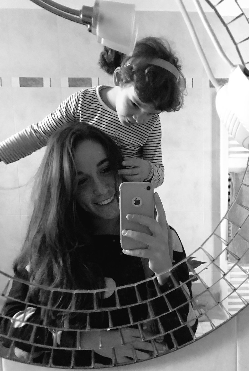 SChiantera's tweet photo. Pomeriggi così (2ª parte) 👧🏻❤️ #gaia https://t.co/aToJSVzQei