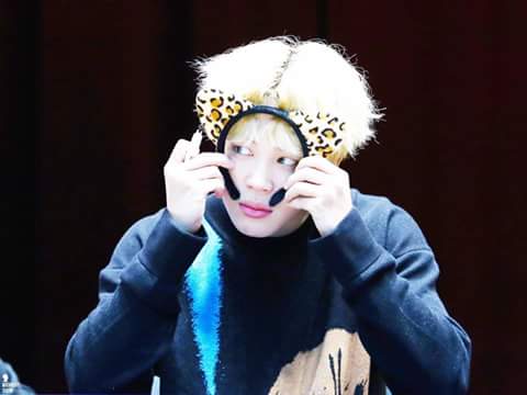 minmin93x95's tweet photo. #HappyJiminDay 
Sigue creciendo 💕
Park Jimin , Te amamos tal y como eres 
Sigue sonriendo , Tu sonrisa ilumina ha ARMY ⚡✌🇵🇪 
Perú Te Ama 💕💕💕 https://t.co/bBOZiJoMdo
