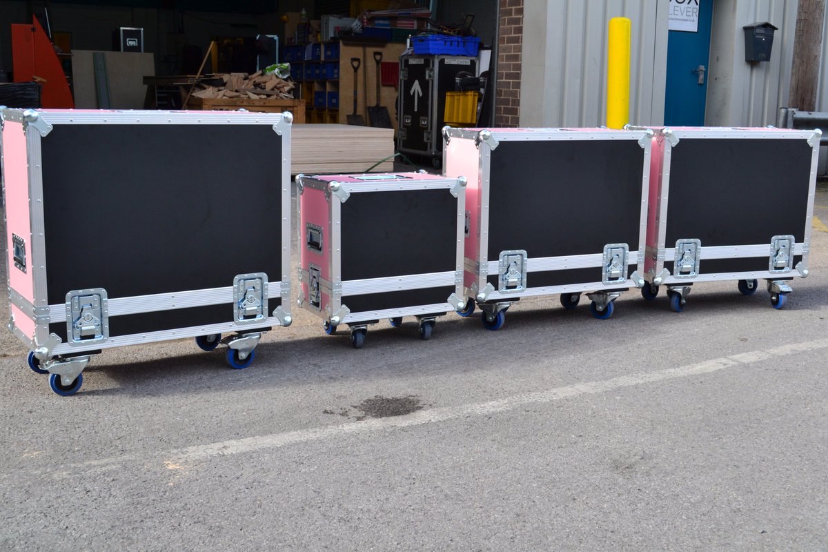 BoxCleverCases's tweet photo. We love the finish of these cases. Something different.

@ProductionPark_ @catomusicltd @TheCatoAcademy #flightcases https://t.co/cTnTG5Rd0M
