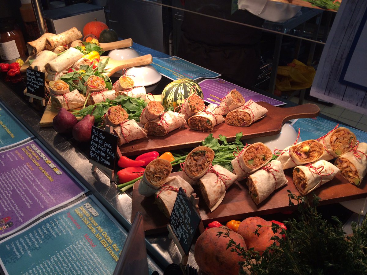 Martyns1974's tweet photo. Amazing winter roadshow. Go Team South @CateringAcademy https://t.co/eobqEHFq5W