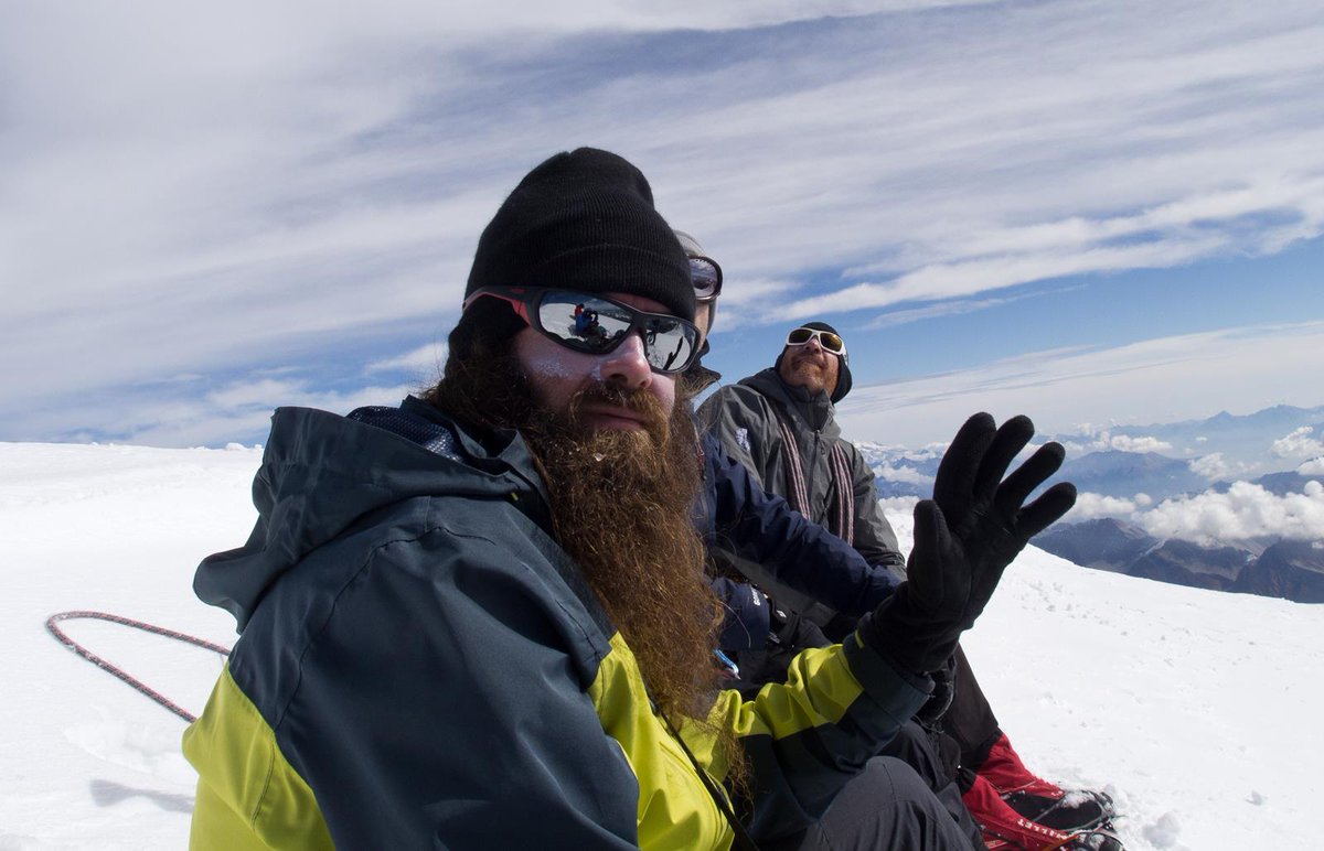 MontBlancGuides's tweet photo. Meet the team who ALL shared summit successes on both the #granparadiso and #montblanc with Andrew #nomadicski #montblancguides 23-29 sept https://t.co/fYJBoUUpwi