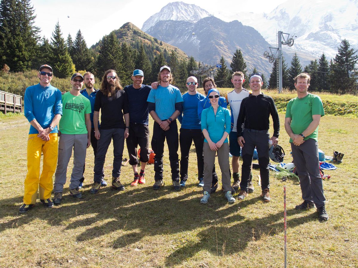 MontBlancGuides's tweet photo. Meet the team who ALL shared summit successes on both the #granparadiso and #montblanc with Andrew #nomadicski #montblancguides 23-29 sept https://t.co/fYJBoUUpwi