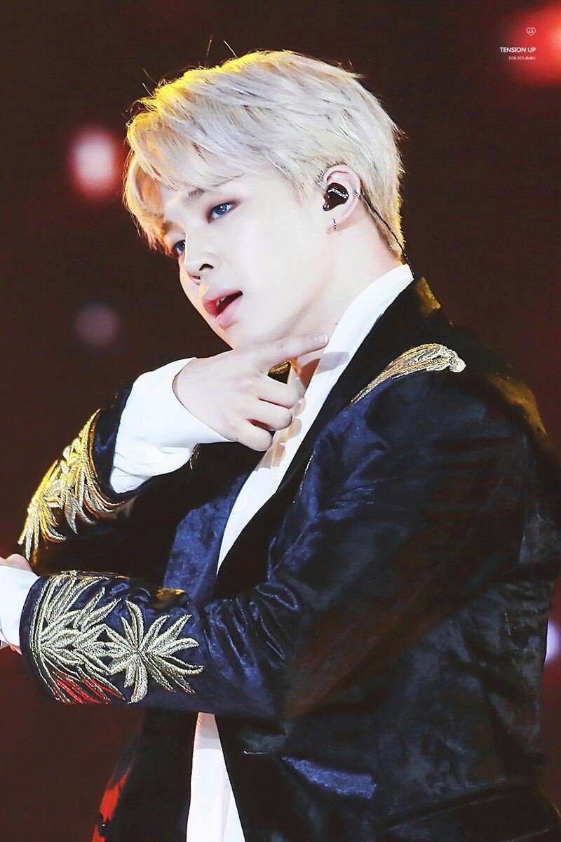 Dean_luv's tweet photo. @BTS_twt #HappyJiminDay mas,ya mbok jgn suka bohong lo,bilang gk sengaja mulu.Nanti hidungnya panjang,mending kalo tinggi badan yg nambah 😂😂 https://t.co/CnWmGZcgN1