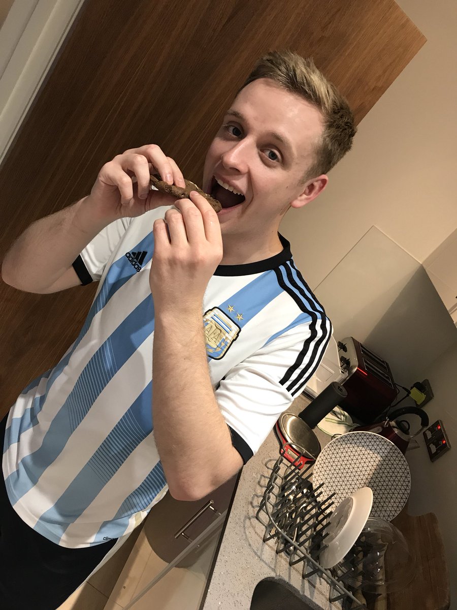 It may be late, but baking has no limits #MockTaster #IsThatACookieISee