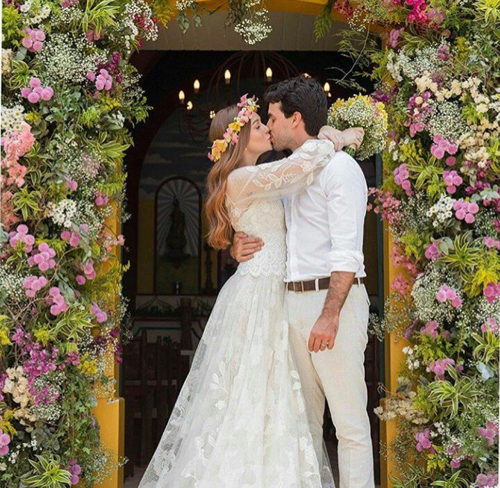 FansMarvel12's tweet photo. 😍😍 #mxwedding https://t.co/sNEQvgI26G