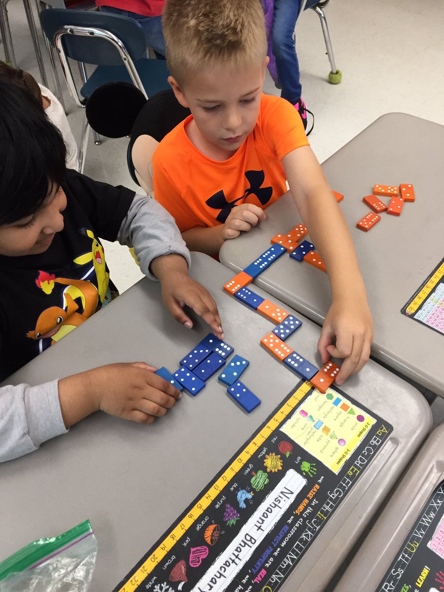 mrsphilbrickGR1's tweet image. Exploring with dominos to kick off our second math unit! #bridges #dominoaddition #itlookslikearobot