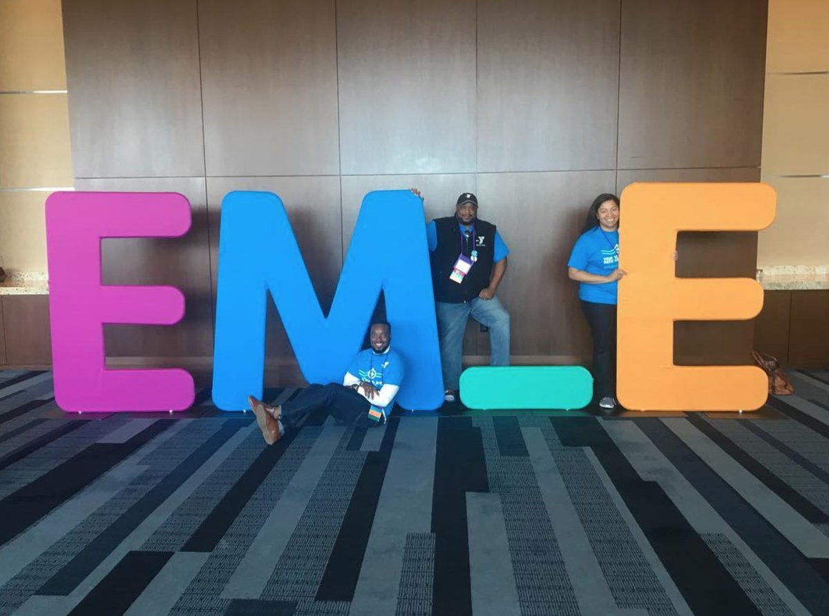 McGawYMCA's tweet photo. McGaw staff enjoyed #EMLE2017, a networking and leadership development event supporting multicultural YMCA staff. https://t.co/gagqtzpJwW
