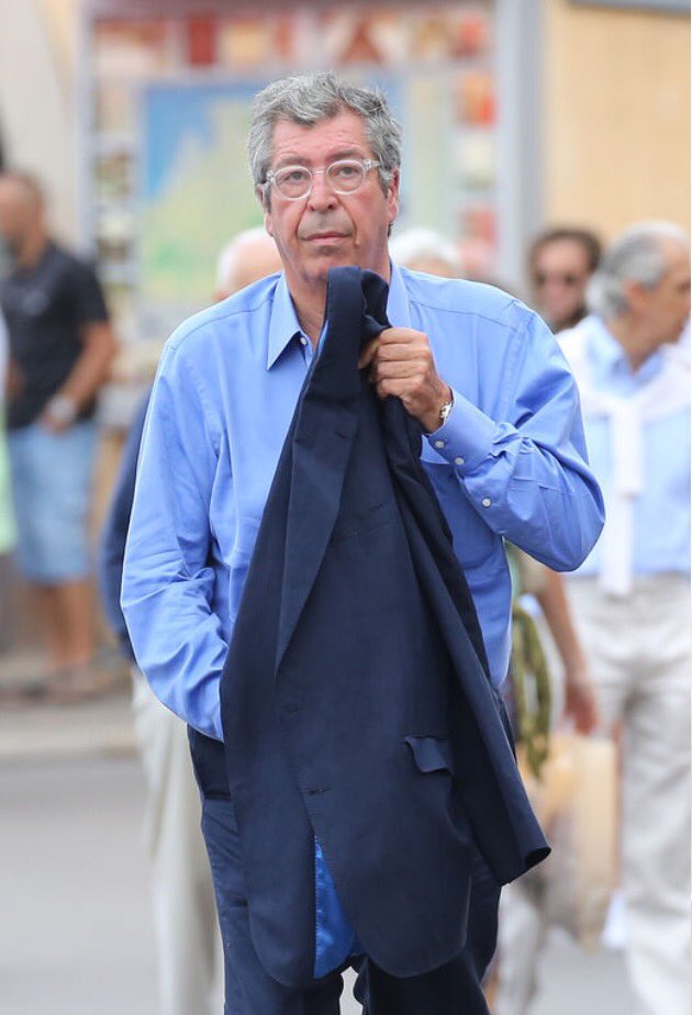 tktjarrive's tweet photo. Patrick Balkany atteint de cleptomanie pris en flagrant délit en train de se faire lui-même les poches! https://t.co/aH3Yfm4ZXP