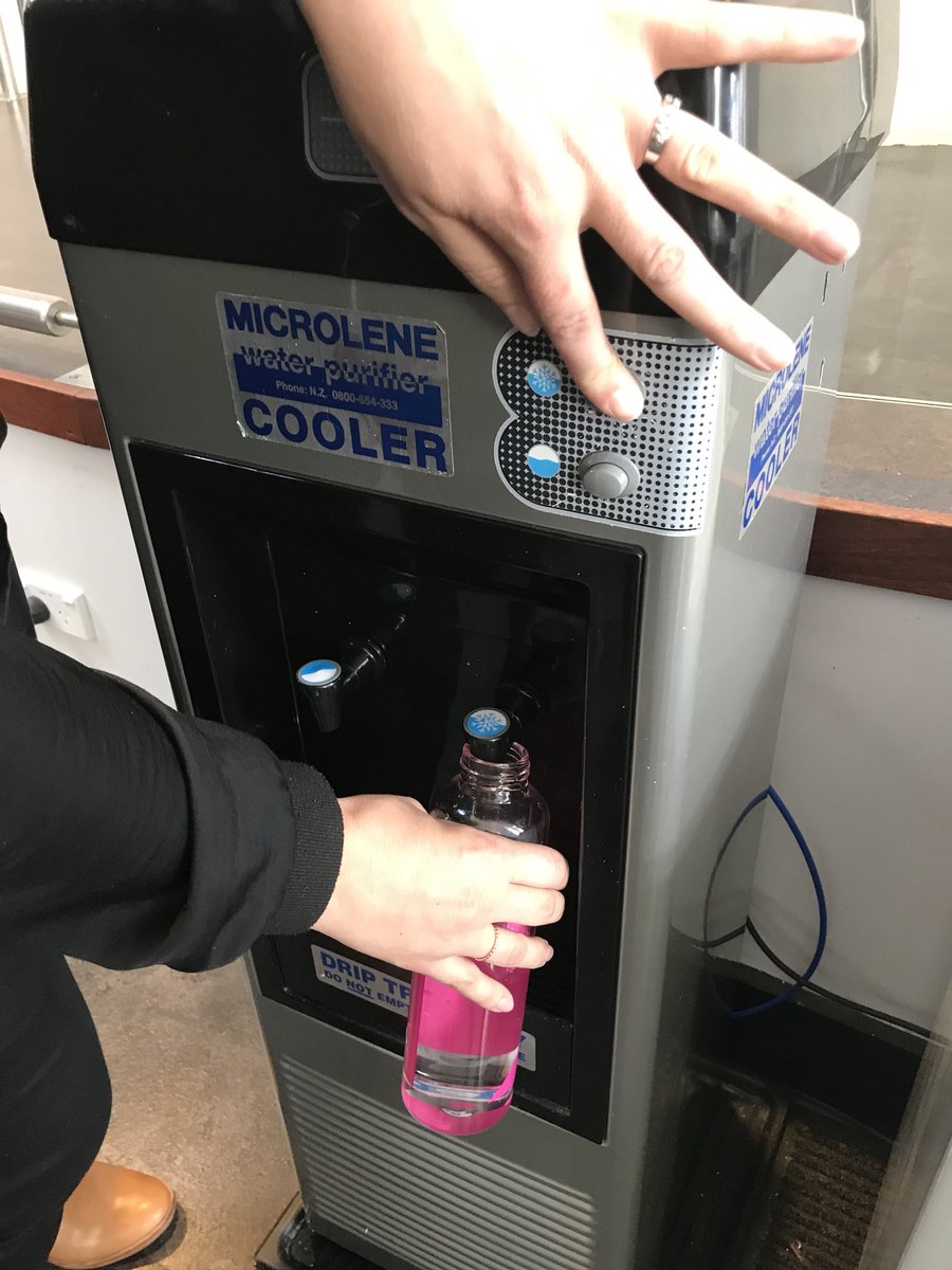 MiracleWander's tweet photo. Anyone else having usability issues with at shed 6 water cooler at #UXNZ2017 ? ;) https://t.co/5X9hiYC94I