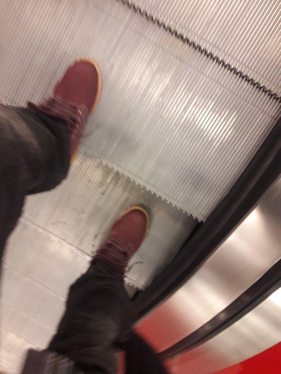 feofessi's tweet photo. tis' the season of the #bootgod #bootgodszn https://t.co/zXJHe0VZ2h