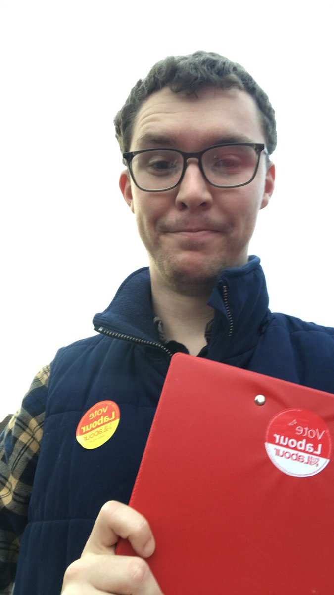 TimGalsworthy's tweet photo. Canvassing on brand 🌹#ElectionDay @WireYoungLabour @UKLabour @warrsouthlabour @Warrington_Lab https://t.co/vkyjCHCb6t