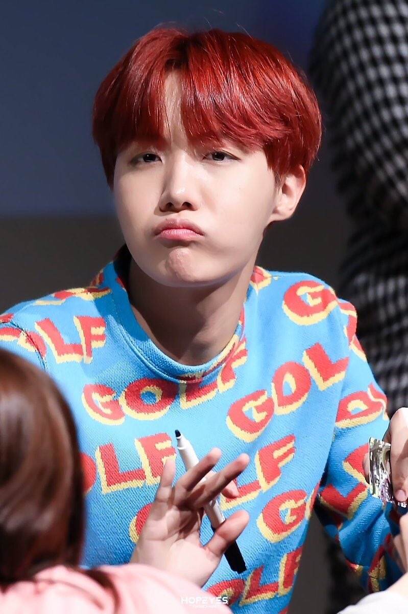 Sonya361's tweet photo. Когда ешь еду из школьной столовки:
#BTSで妄想 #KPOP #ilovebts https://t.co/tZn59bD7Rx