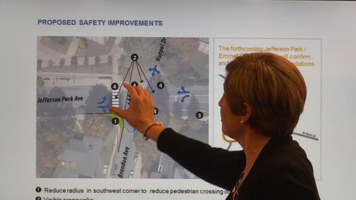 hiviz's tweet photo. University of Virginia Presents Plans to Utilize Brandon Avenue https://t.co/uNA6MDNEfC #BrandonAve https://t.co/YxFUSMpADS