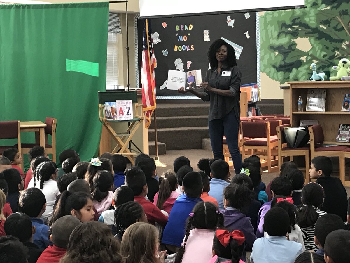LindseyLoss's tweet photo. Author Tyia Lashae came to visit us today!!#McWhortermavs #positive affirmations https://t.co/gKXDoCGBaa