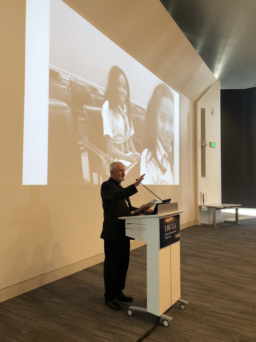 CMSnewyork's tweet photo. Inspiring keynote by Most Rev David O’Connell of the LA Archdiocese at #2017CIII https://t.co/qs16IgrqZ0