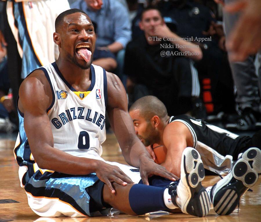 PhotoNikki's tweet photo. Congrats @aa000G9! We love you. A wonderful move by the @MemGrizz!!! #GrizzFam #GrizzNation #CoreFour https://t.co/9uScqxYuQR