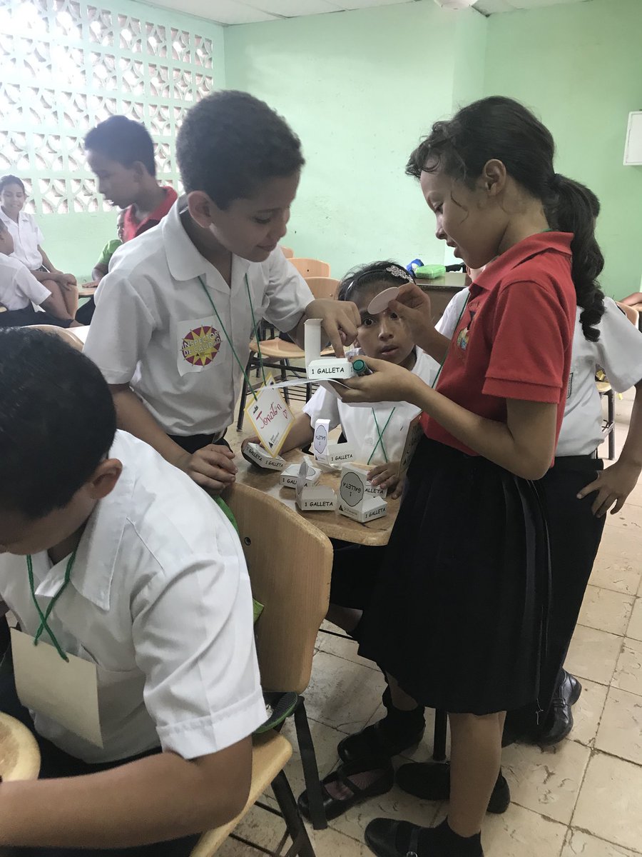 claroquejez's tweet photo. 2️⃣ day of @JA_Panama class 📍Guillermo Andreve School @DellPanama 🍪🍪 https://t.co/C5TJGpCXFF