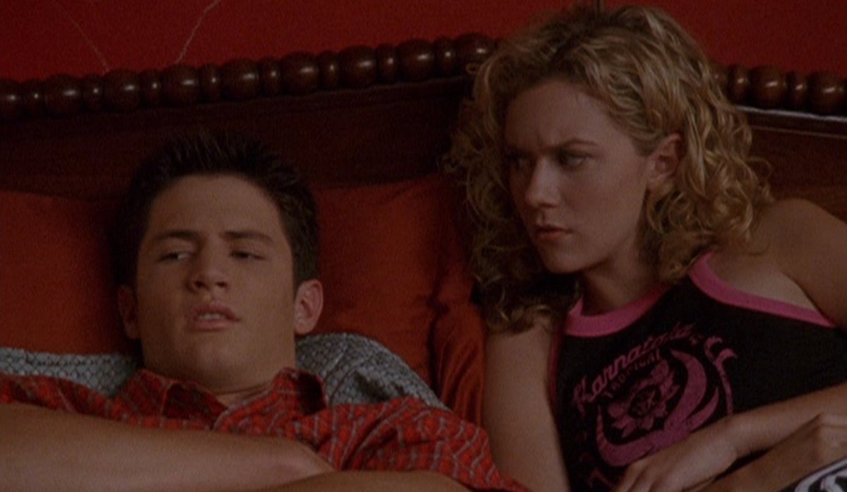 RerunTreeHill's tweet photo. Whatdoyamean you haven't read our #OneTreeHill re-watch blog yet?! #OTH #OTHrewatch #PeytonSawyer #NathanScott #Nayton https://t.co/uzT97eSDLo