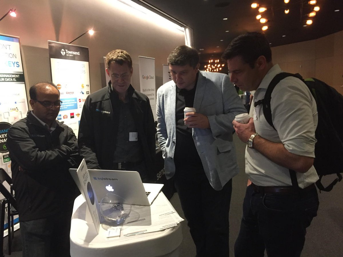 SQLstream's tweet image. Dealing with migrating streaming raw data has never been easier. #MDBlocal @MongoDB