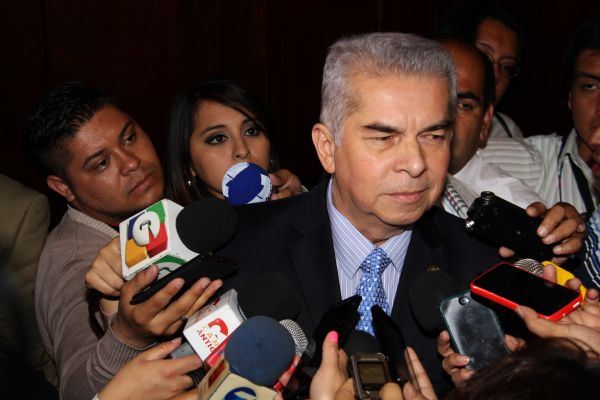 #Ahora El magistrado Gustavo Dubón Gálvez decidió no retirar la inmunidad a Luis Rabbé y su junta directiva. Vía @gsanchez_pl