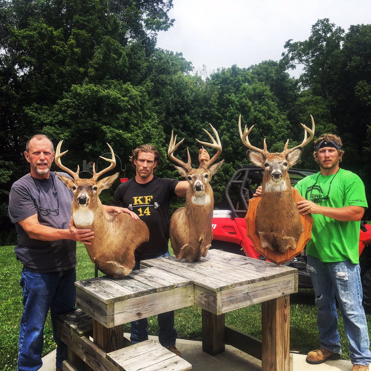 MarkNewmannHVG's tweet image. #indianawhitetails #buck #whitetail #deer #bowhunting #smokepole @thwackem @BearArchery @CFdogfight