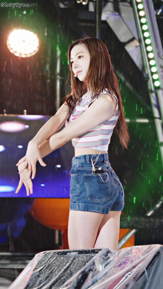 OGSN_Cosmic's tweet photo. 171012.함안 아라가야. #우주소녀 #WJSN #은서 #Eunseo

@WJSNeunsoi https://t.co/HFN0yo4RDa