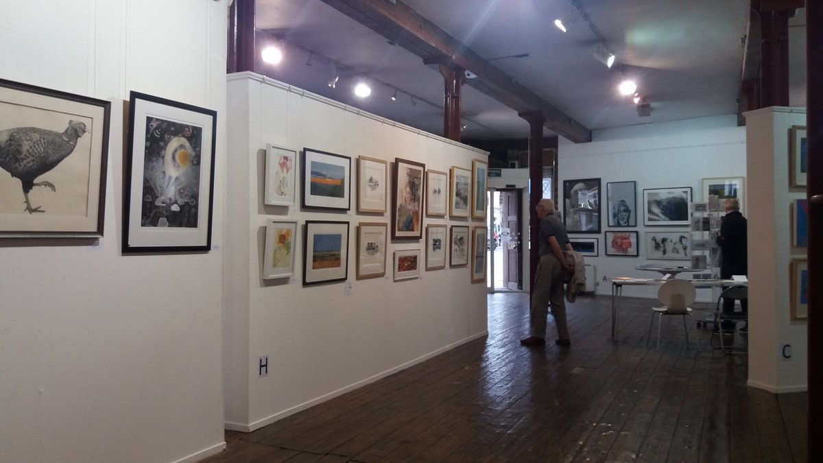 edible_animal's tweet photo. Some interesting pieces in @SGFADrawing #Draw17 exhibition @MenierGallery #London #Art #London #SE1 https://t.co/58AAKquSC3