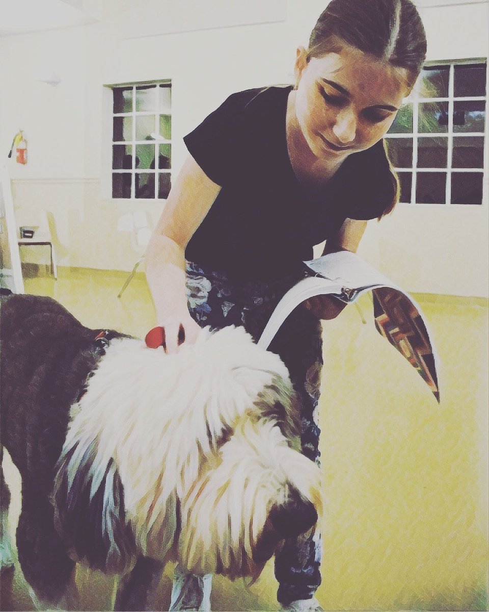 miamiactingco's tweet photo. Annie and Sandy!  Annie opens November 9th at @PinecrestGarden 

#annieatmac #hardknocklife #anniemiami @pinecrestfl https://t.co/VBWsFm8ALP