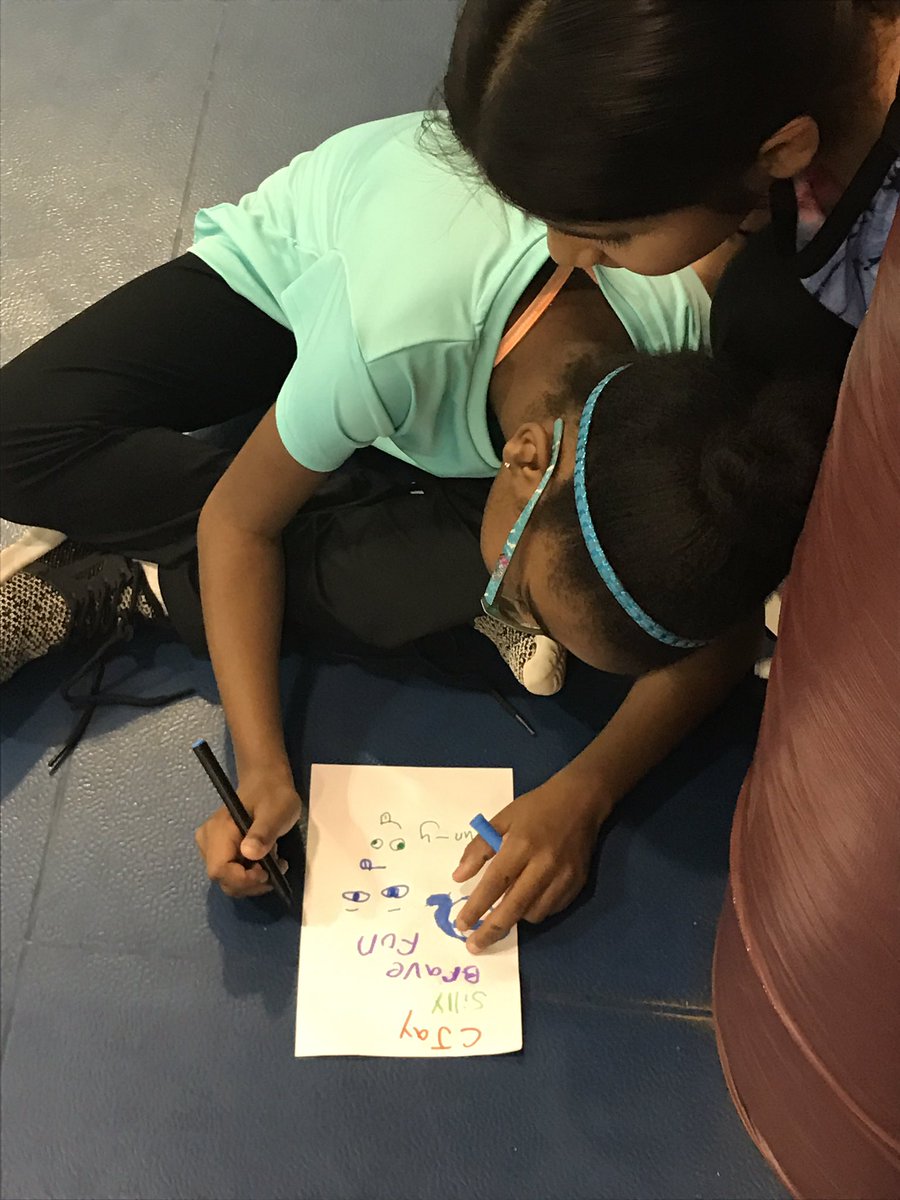 APSDrewGOTR's tweet photo. We're all BeYOUtiful! @APSDrew @GOTRNOVA #stronggirls #gotrgirls #gotrnova #beyoutiful https://t.co/QPShHiWlLC