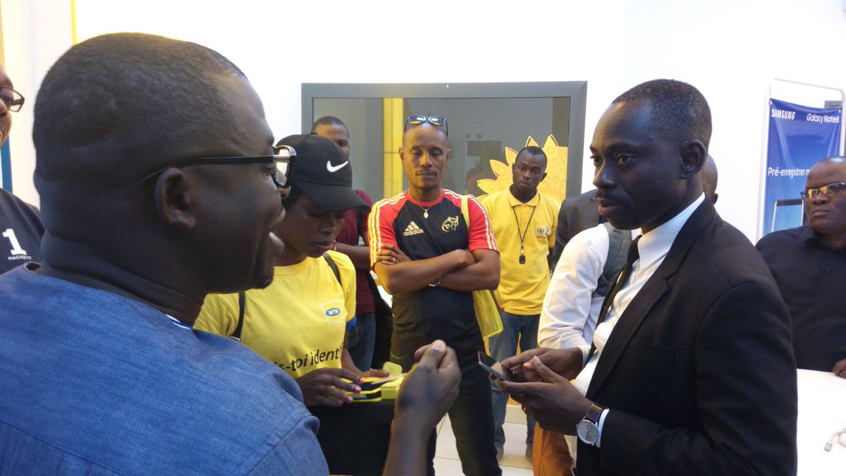 aboukam's tweet photo. Visite dans un centre d'identification des abonnés de @MTNCotedIvoire à Abidjan Cocody #MTNinside #Civtech #Civ https://t.co/OUWx8u2rB4