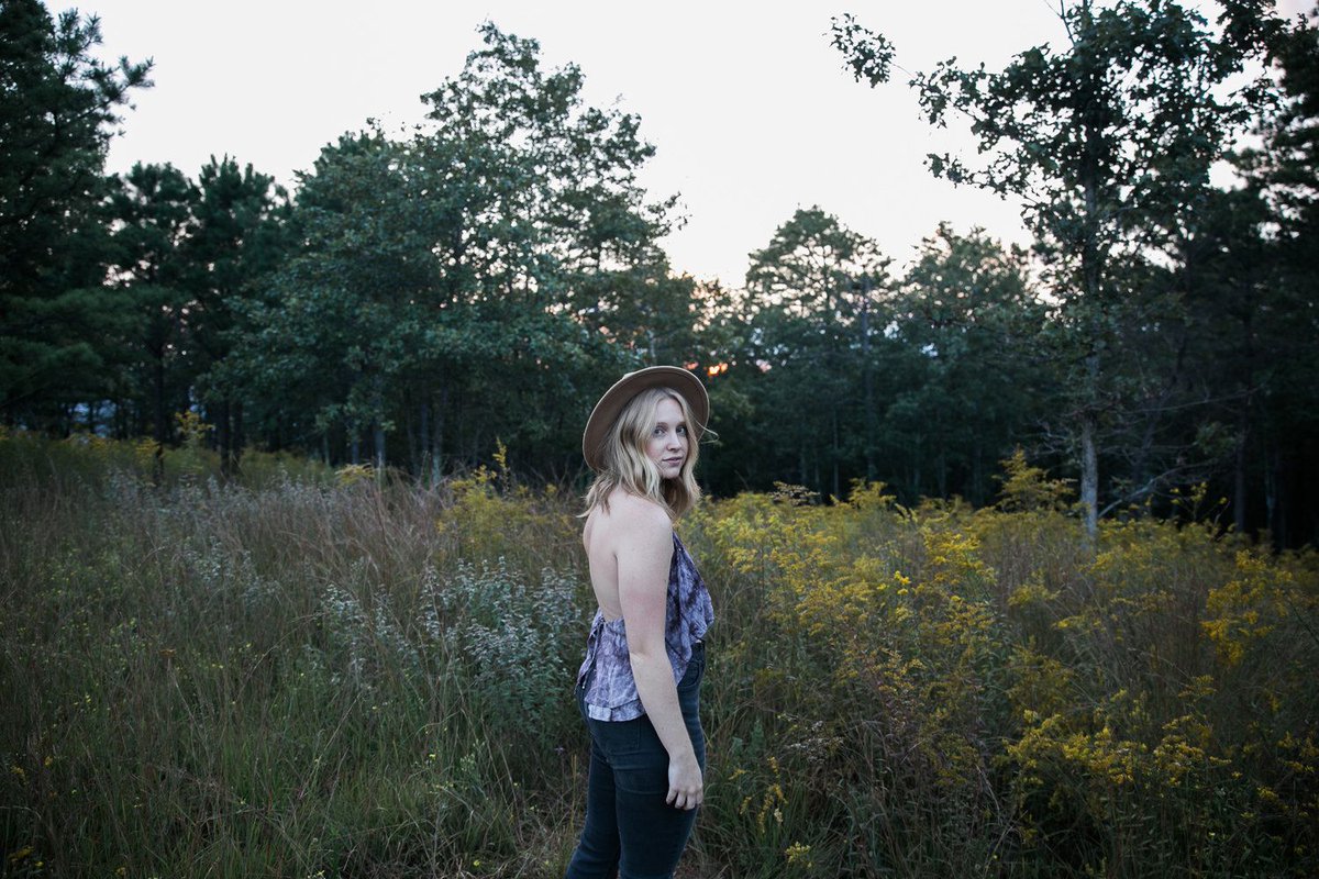 #BodyPositivity: the act of embracing all of the intricacies of our bodies while pursuing a healthy lifestyle. | bit.ly/2yinDfB