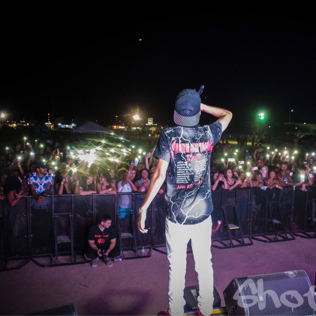 DjDiddyOfficial's tweet photo. #NewProfilePic https://t.co/VlYIc8YiUn