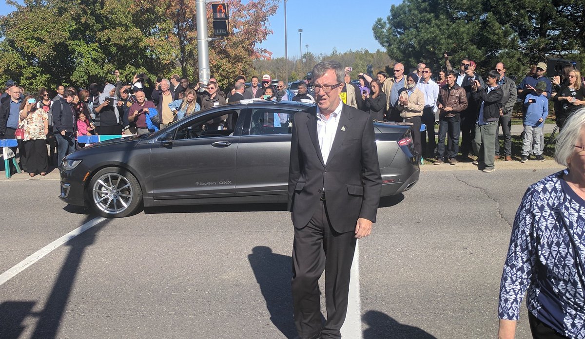 TimTierney's tweet photo. Ottawa launches Canada’s first on-street test of an Autonomous Vehicle... Great crowds here! https://t.co/IXy3I2X1J2