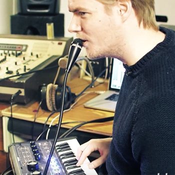 VIDEO EXCLUSIVE: Electro producer <a href="/carllouism/">Carl Louis</a> on the art of using a vocoder mi-pro.co.uk/news/read/vide…