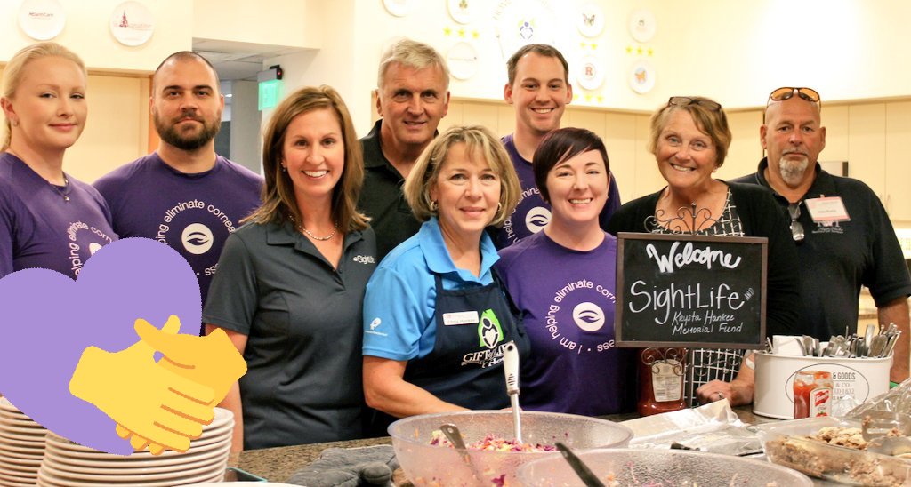 SightLife's tweet photo. In honor of #WorldSightDay, team #SightLife visited .@Donors1 to make dinner for .@Family_House guests! #TBT #payitforward #MakeVisionCount https://t.co/QKKog2uf1y