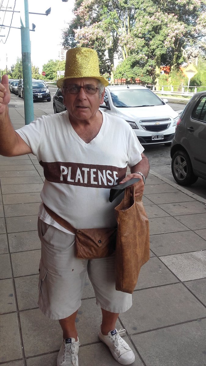 Glamycap's tweet photo. Dale RT a este Richard de la suerte, para que nunca te olvides lo lindo que es el Club Atlético Platense https://t.co/2QBVbraQNd