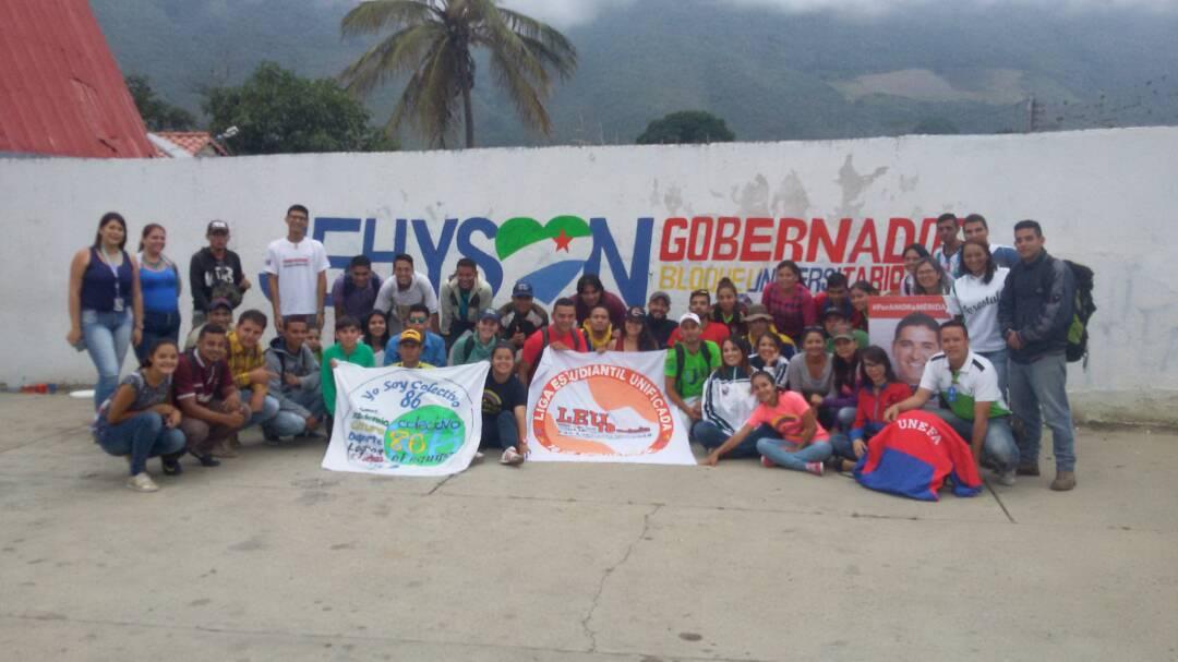 omarcasadiegos's tweet photo. estudiantes de Ext. Tovar #NucleoMerida solicitamos #SEDEYAUNEFATOVAR y te apoyamos @JEHYSONGUZMAN @ilemorenom @Neirogalban1 https://t.co/MNIwj2uFYe