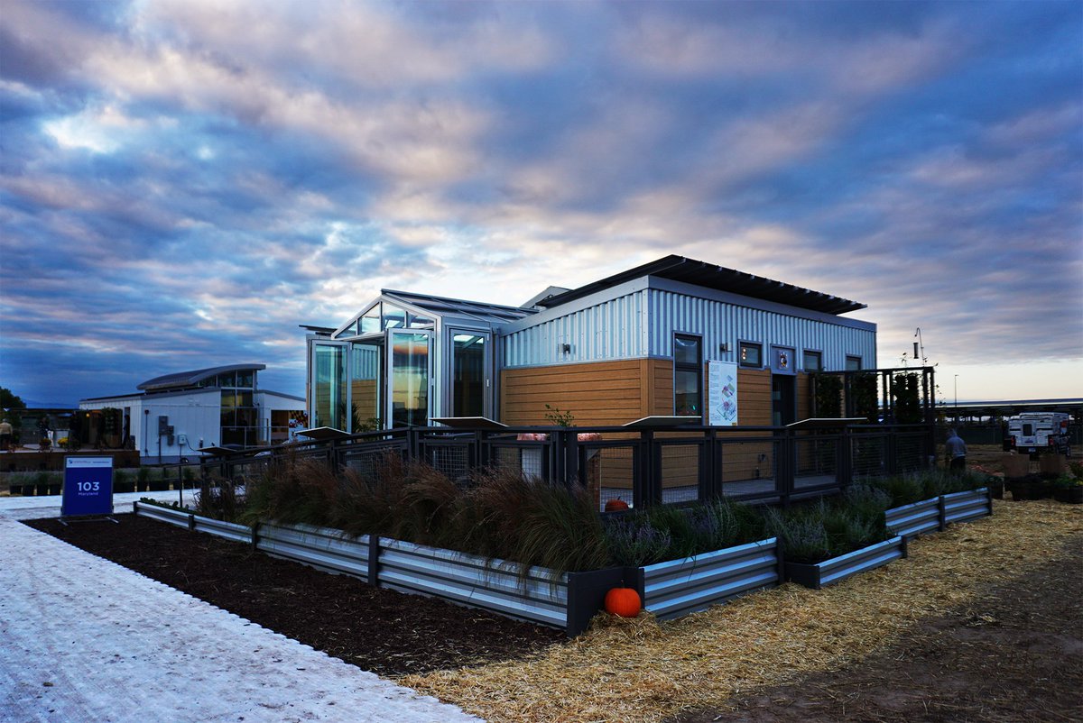 UofMaryland's tweet photo. Support team #UMD: vote for @UMD_SD2017's reACT as your People's Choice in @ENERGY’s #SolarDecathlon! https://t.co/nepd79EqZz #UMDdiscovers https://t.co/5IvQf4YhCI