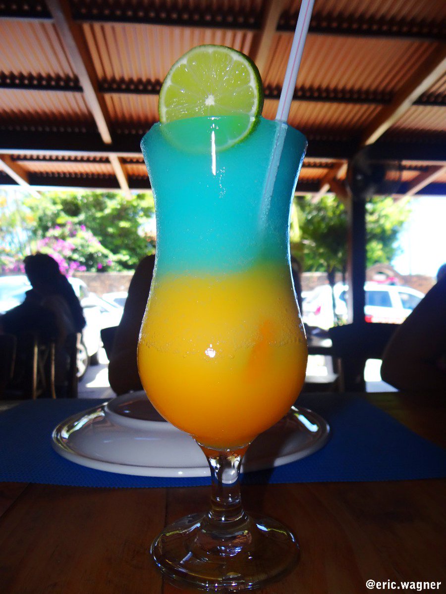 ewjpb's tweet photo. Almoço em família no Estaleiro Restaurante!
#joaopessoa#paraiba #jampa#oquetemjp #almoco #Feriado #paraibando #familia #food #ewjpb #drinks https://t.co/GQYbC3OBq0