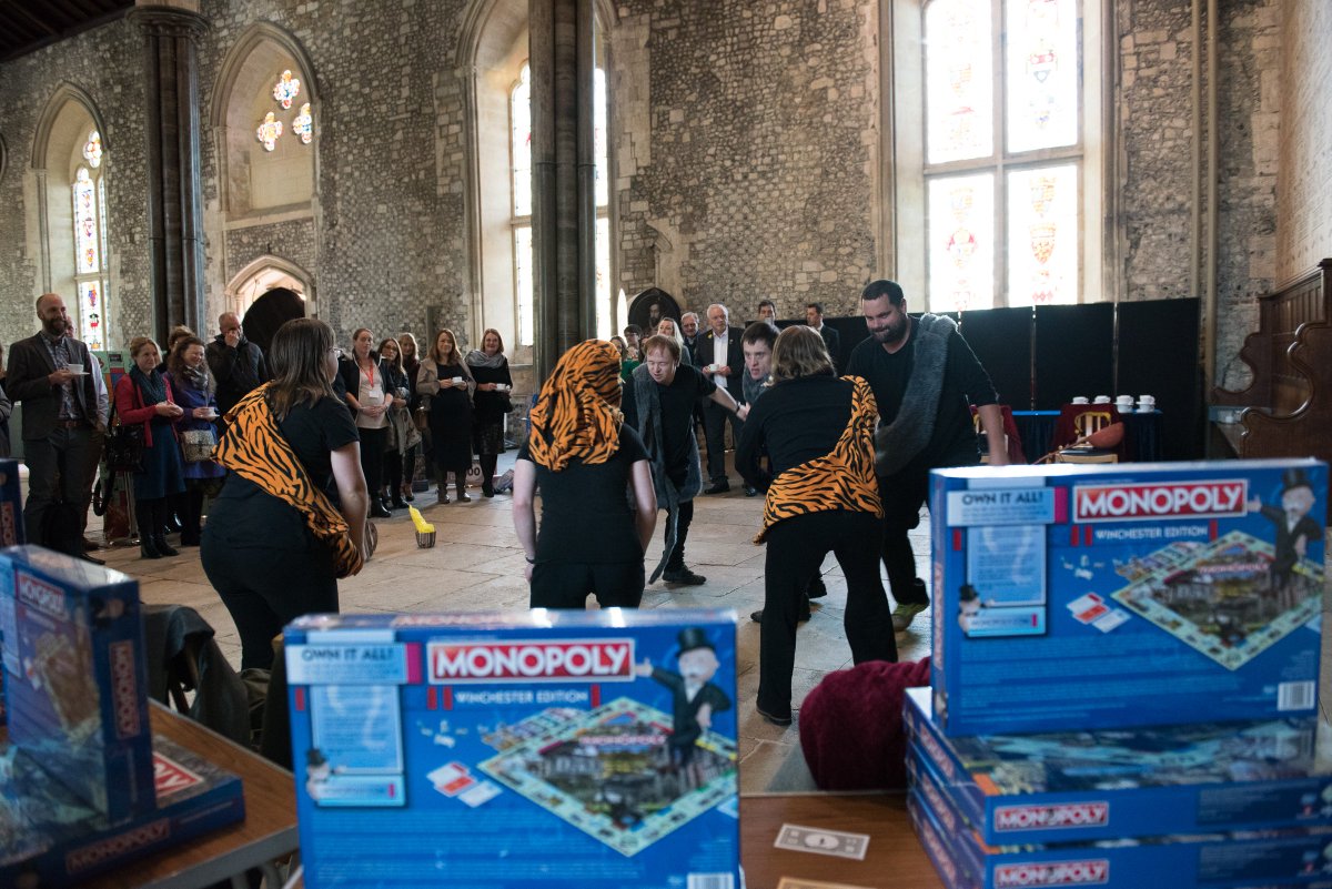 Blue Apple Core put on a terrific performance at the launch of the new #Winchester #Monopoly game today <a href="/GreatHallWinch/">The Great Hall Winchester</a> @MayorWinchester