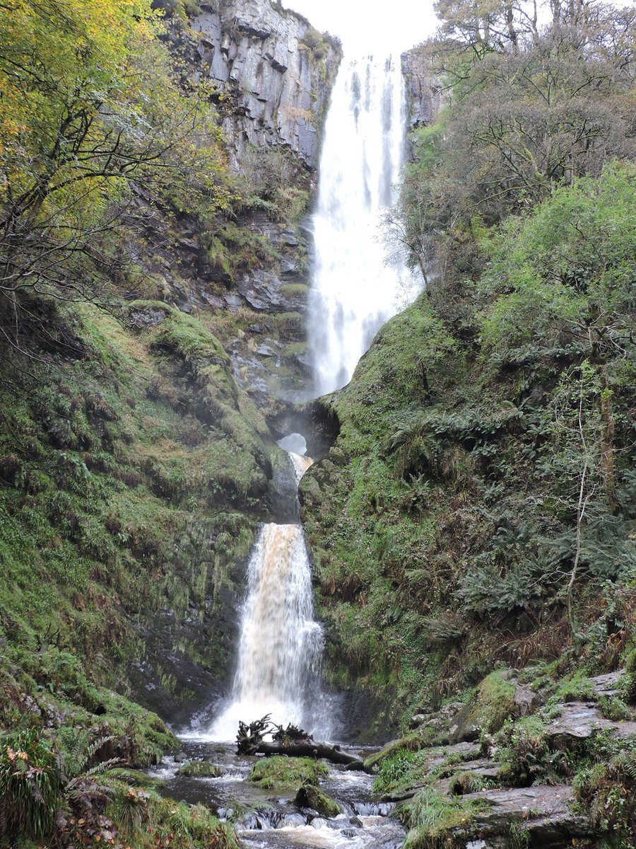 morwendonhouse's tweet photo. Have you ever noticed the love heart? #Pistyll Rhaeadr #warerfalls #lovewales @ItsYourWales @visitwales @ruthwignall @dailypostwales https://t.co/R1G2wLbY0S