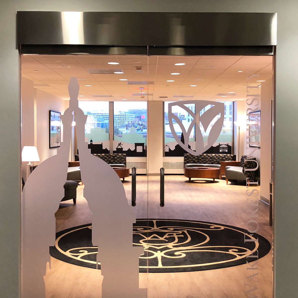 WakeWashington's tweet photo. If you are seeing this, you have arrived at the #WakeWashington center! https://t.co/44ap2pZ4WU